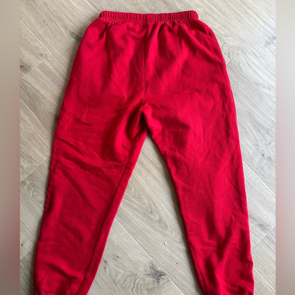 PrettyLittleThing Red Sweatpants - Picture 4 of 4